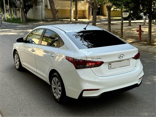 Hyundai Accent 2019, 136,000 km - 1.6 l - Bakı