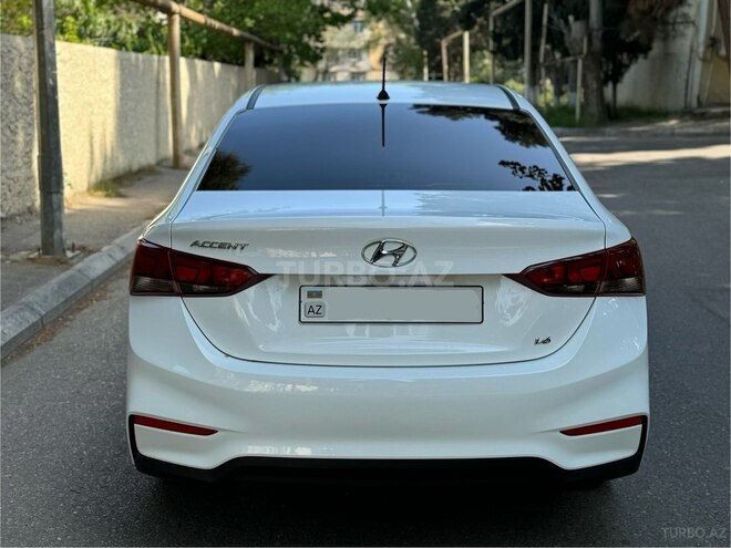 Hyundai Accent 2019, 136,000 km - 1.6 l - Bakı
