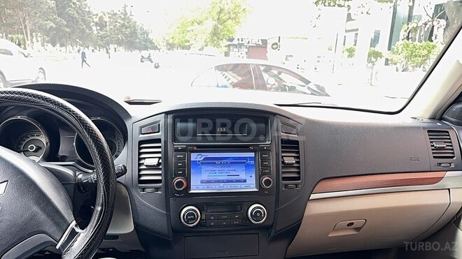 Mitsubishi Pajero 2007, 222,200 km - 3.0 л - Bakı