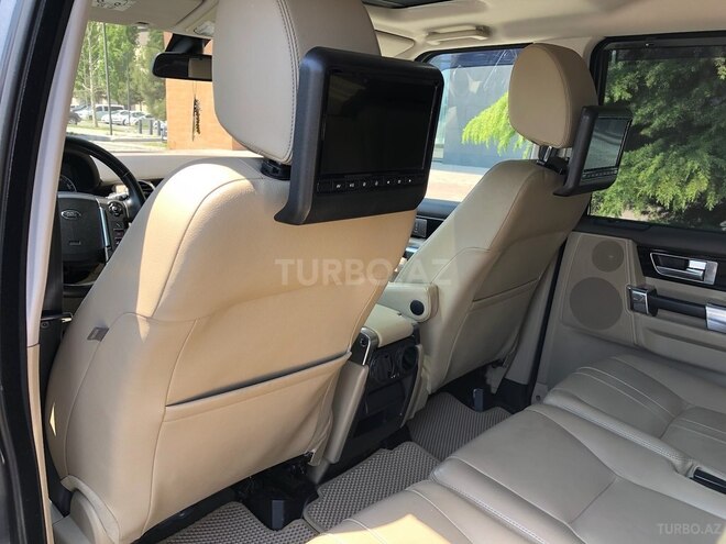 Land Rover Discovery 2015, 159,000 km - 3.0 l - Bakı
