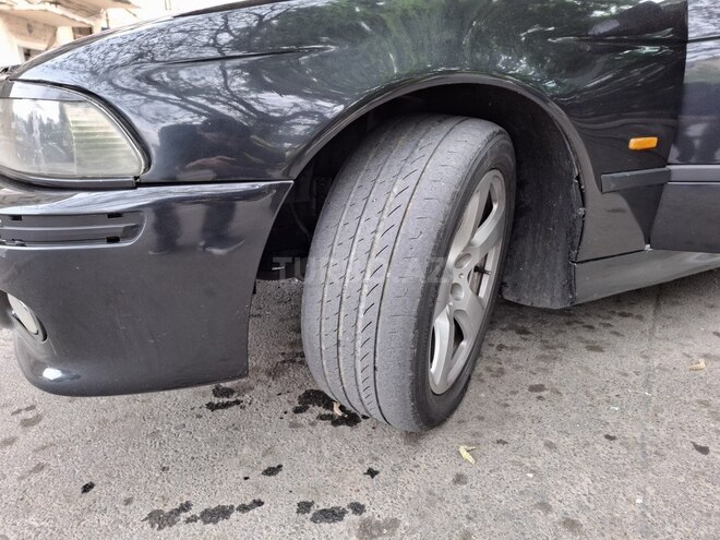 BMW  1997, 609,641 km - 2.5 l - Mingəçevir