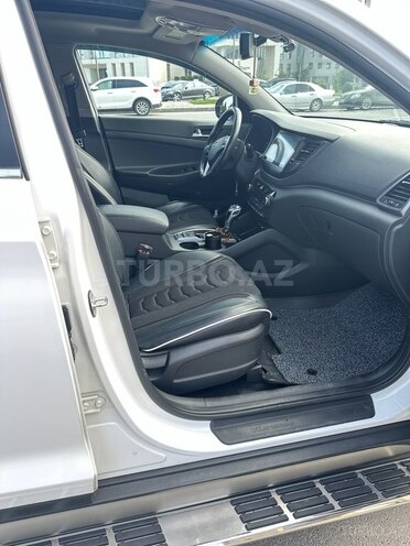 Hyundai Tucson 2017, 190,000 km - 2.0 l - Bakı