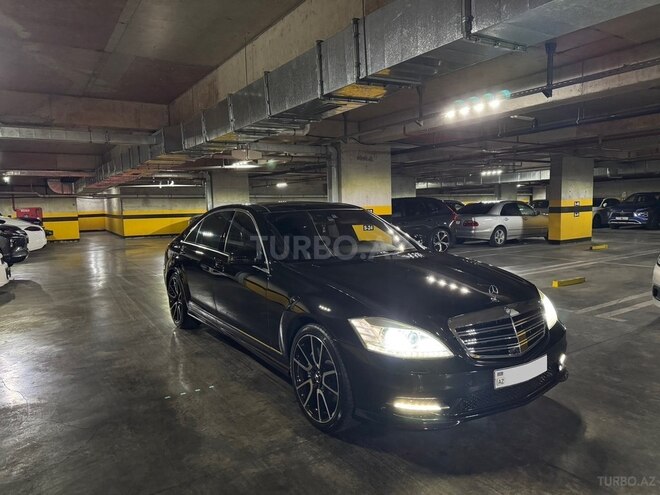 Mercedes S 500 2010, 260,000 km - 5.5 l - Bakı