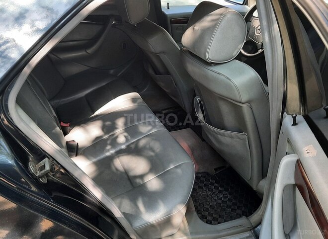 Mercedes C 230 1997, 244,000 km - 2.3 л - Bakı