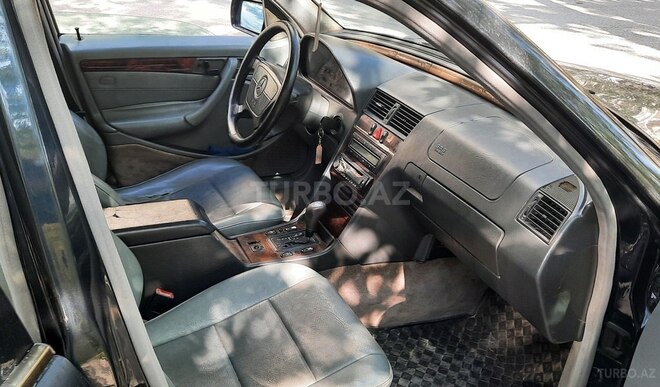 Mercedes C 230 1997, 244,000 km - 2.3 л - Bakı