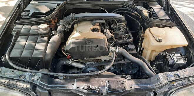 Mercedes C 230 1997, 244,000 km - 2.3 л - Bakı