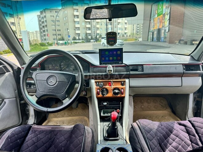 Mercedes E 200 d 1990, 910,320 km - 2.0 l - Bakı