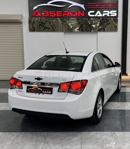 Chevrolet Cruze 2014, 175,556 km - 1.4 л - Sumqayıt
