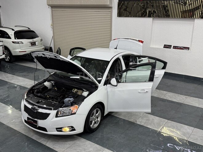 Chevrolet Cruze 2014, 175,556 km - 1.4 л - Sumqayıt
