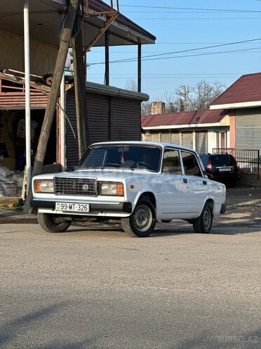 LADA (VAZ) 2107 2006, 95,000 km - 1.6 l - Astara