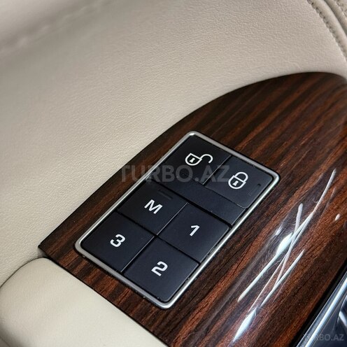 Land Rover Range Rover-16
