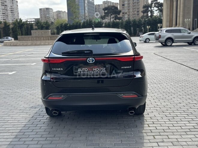 Toyota Venza-8