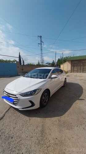 Hyundai Avante 2016, 199,181 km - 1.6 л - Bakı