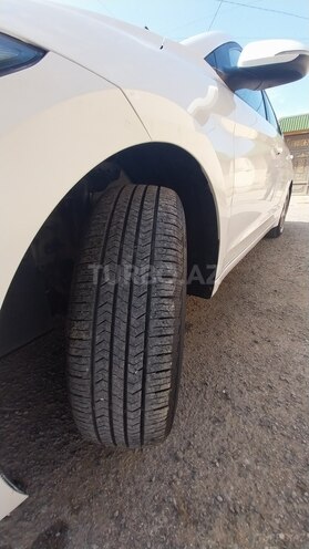 Hyundai Avante 2016, 199,181 km - 1.6 л - Bakı
