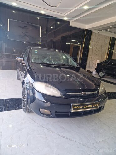 Chevrolet Lacetti-2