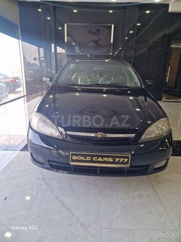 Chevrolet Lacetti-1