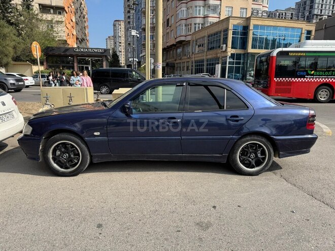 Mercedes C 200 1997, 413,000 km - 2.0 л - Bakı