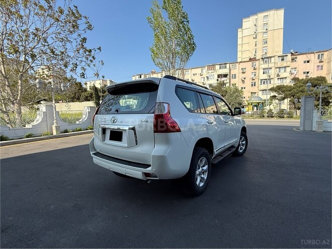 Toyota Land Cruiser Prado 2011, 204,563 km - 2.7 l - Bakı