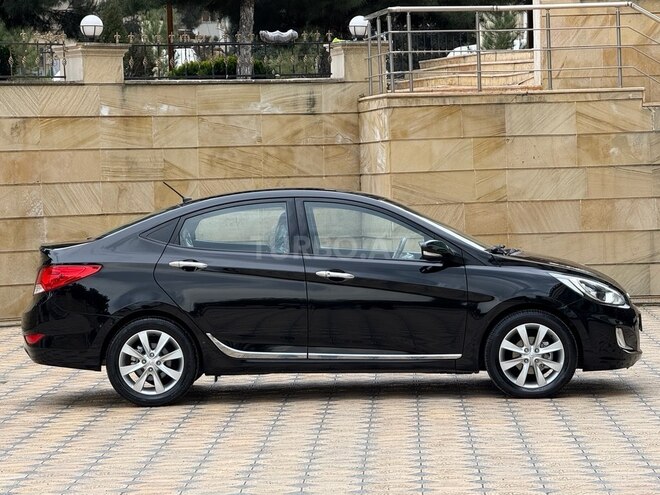Hyundai Accent 2013, 169,000 km - 1.6 l - Gəncə