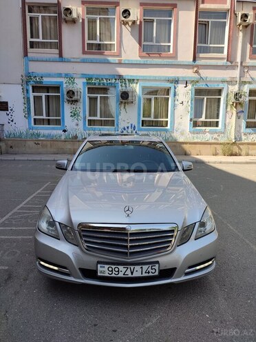Mercedes E 200 d 2011, 219,000 km - 2.2 l - Bakı
