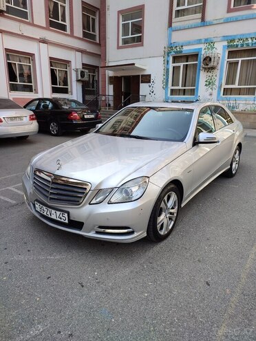 Mercedes E 200 d 2011, 219,000 km - 2.2 l - Bakı