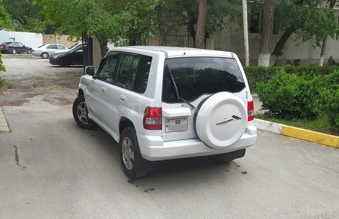 Mitsubishi Pajero io 2000, 213,432 km - 1.8 l - Sumqayıt