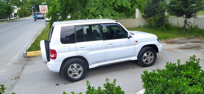 Mitsubishi Pajero io 2000, 213,432 km - 1.8 l - Sumqayıt