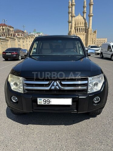 Mitsubishi Pajero 2007, 273,000 km - 3.0 l - Bakı
