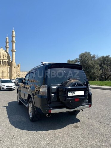 Mitsubishi Pajero 2007, 273,000 km - 3.0 l - Bakı
