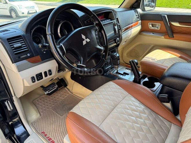 Mitsubishi Pajero 2007, 273,000 km - 3.0 l - Bakı