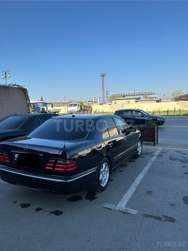 Mercedes E 270 2001, 480,000 km - 2.7 л - Bakı