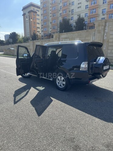 Mitsubishi Pajero 2007, 212,000 km - 3.0 l - Bakı