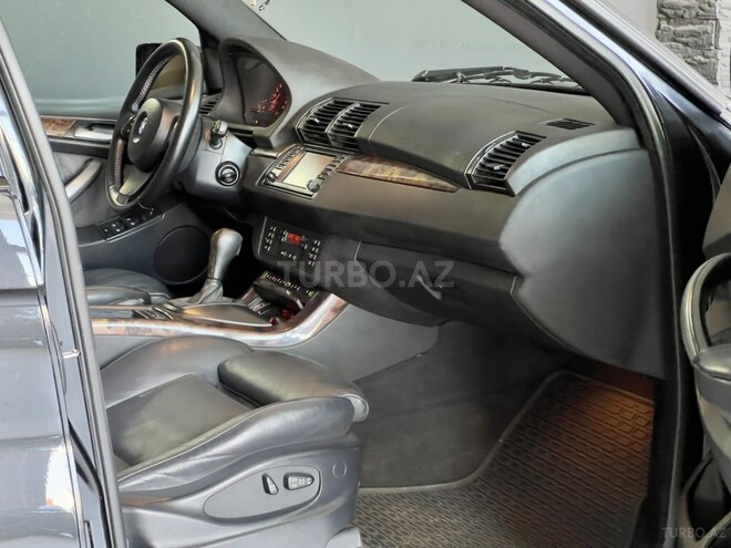 BMW X5-8