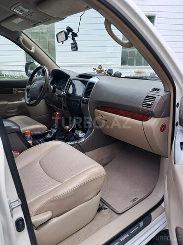 Toyota Land Cruiser Prado 2006, 276,500 km - 2.7 l - Bakı
