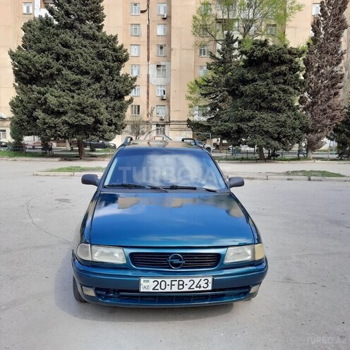 Opel Astra 1995, 248,000 km - 1.6 l - Bakı