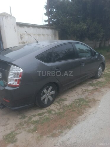 Toyota Prius 2006, 300,700 km - 1.5 л - Bakı