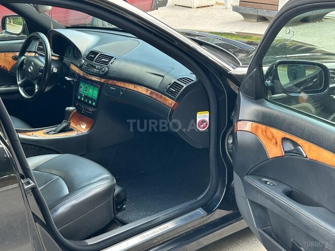 Mercedes E 220 d 2006, 322,000 km - 2.2 l - Bakı