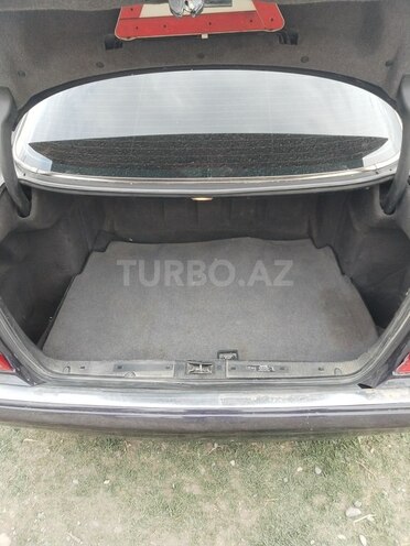 Mercedes E 240 1998, 321,870 km - 2.4 l - Bərdə