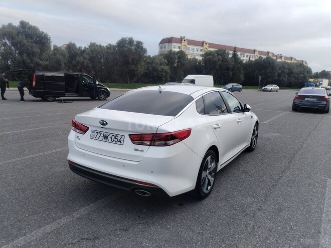 Kia K5 2016, 181,000 km - 1.7 l - Bakı