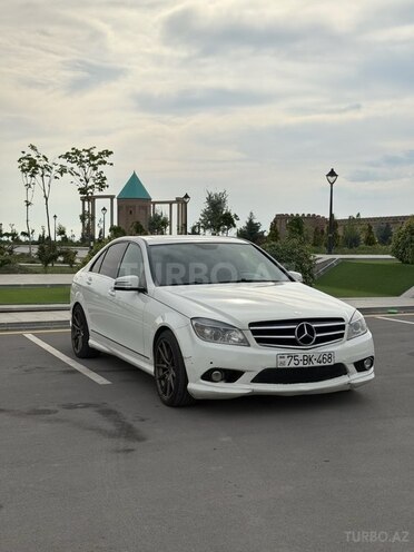 Mercedes C 300 2009, 305,000 km - 0.3 l - Naxçıvan
