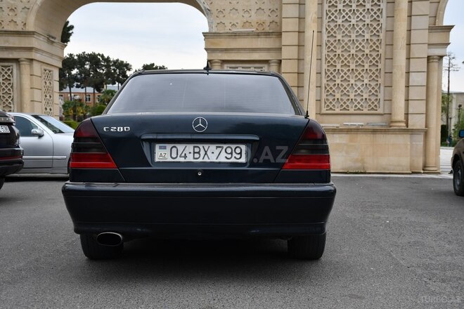 Mercedes C 280 1997, 250,000 km - 2.8 l - Ağcabədi