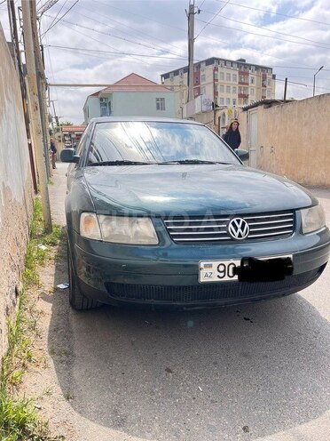 Volkswagen Passat 1997, 330,000 km - 1.8 л - Bakı