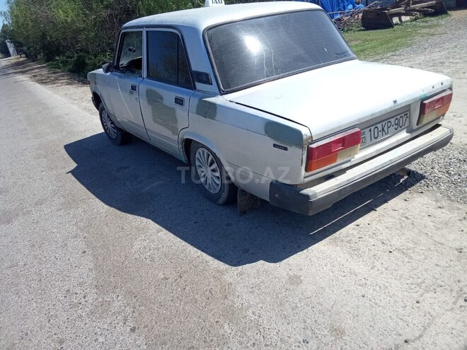 LADA (VAZ) 2107 2003, 25,000 km - 1.6 л - Saatlı