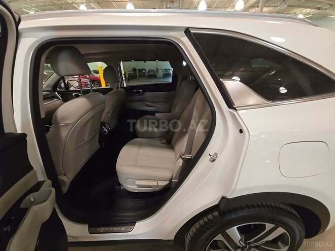 Kia Sorento 2022, 128,748 km - 1.6 l - Bakı