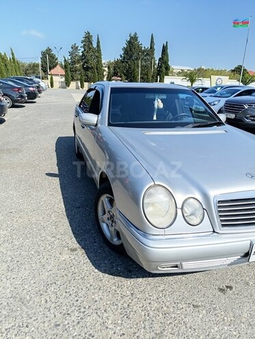 Mercedes E 320 1998, 245,309 km - 3.2 l - Bakı