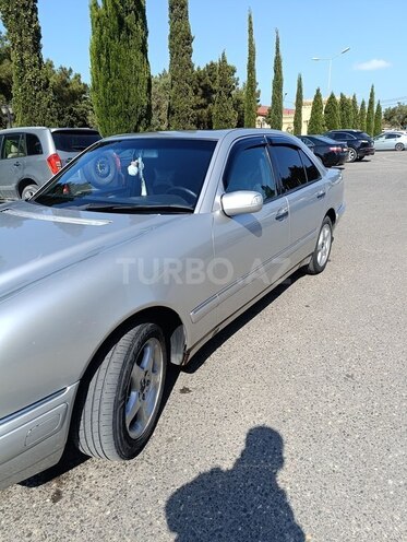 Mercedes E 320 1998, 245,309 km - 3.2 l - Bakı