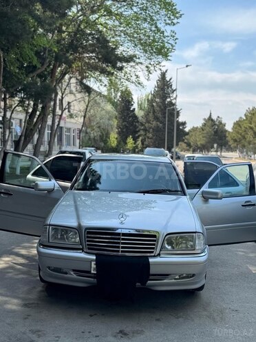 Mercedes C 180 1996, 300,000 km - 1.8 л - Bakı