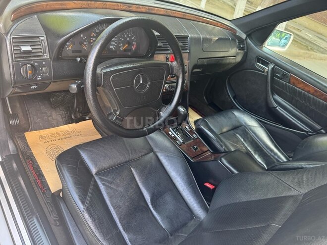 Mercedes C 180 1996, 300,000 km - 1.8 л - Bakı