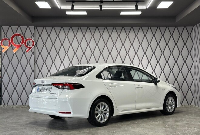 Toyota Corolla-5
