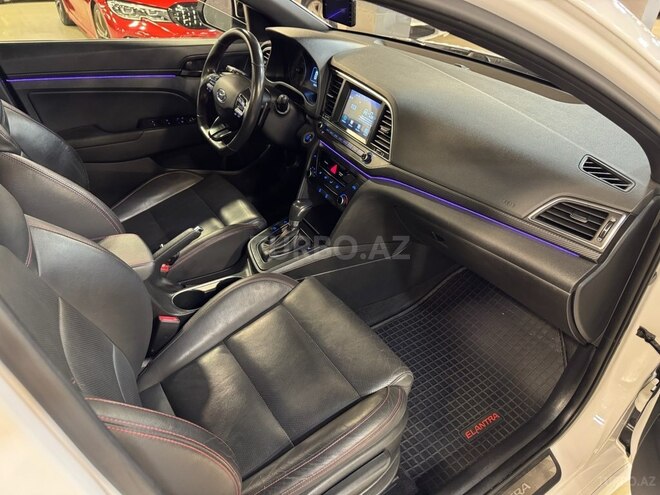 Hyundai Elantra 2018, 98,170 km - 1.6 l - Bakı